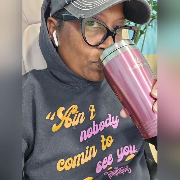 Meet your Posher, Gina - Picture 3 of 12